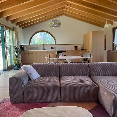 Contemporary With Pool Вилла Гетари